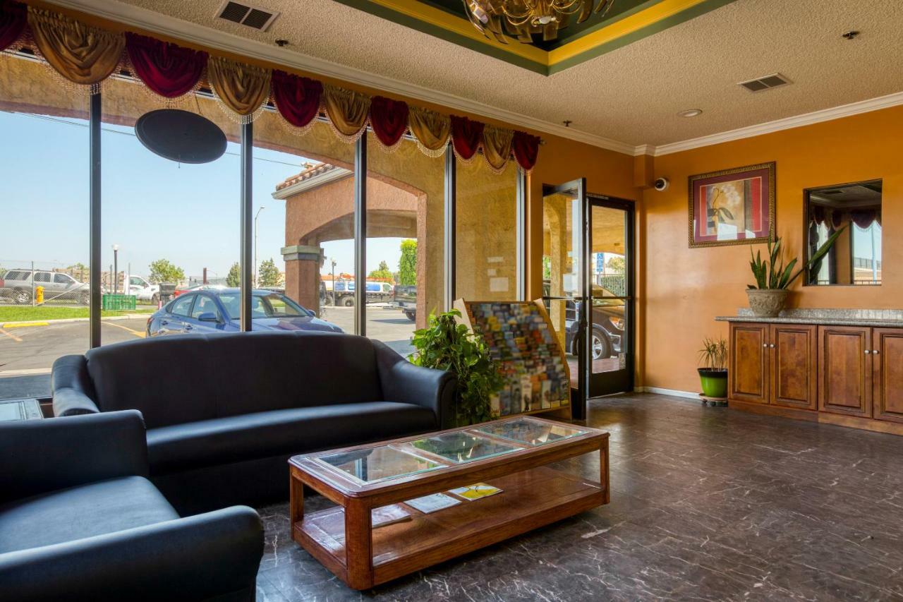 Hotel Corona Ca - Hwy 91 外观 照片