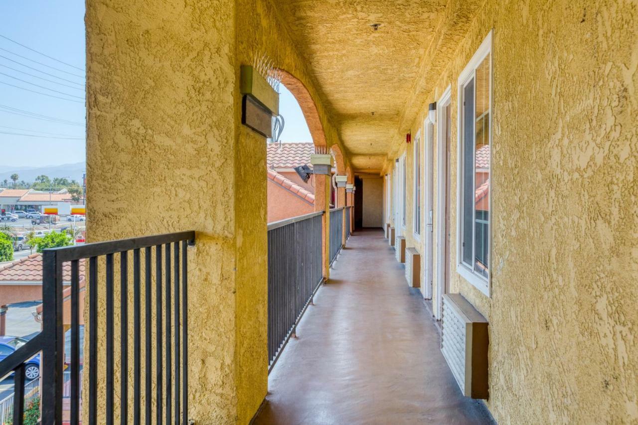 Hotel Corona Ca - Hwy 91 外观 照片