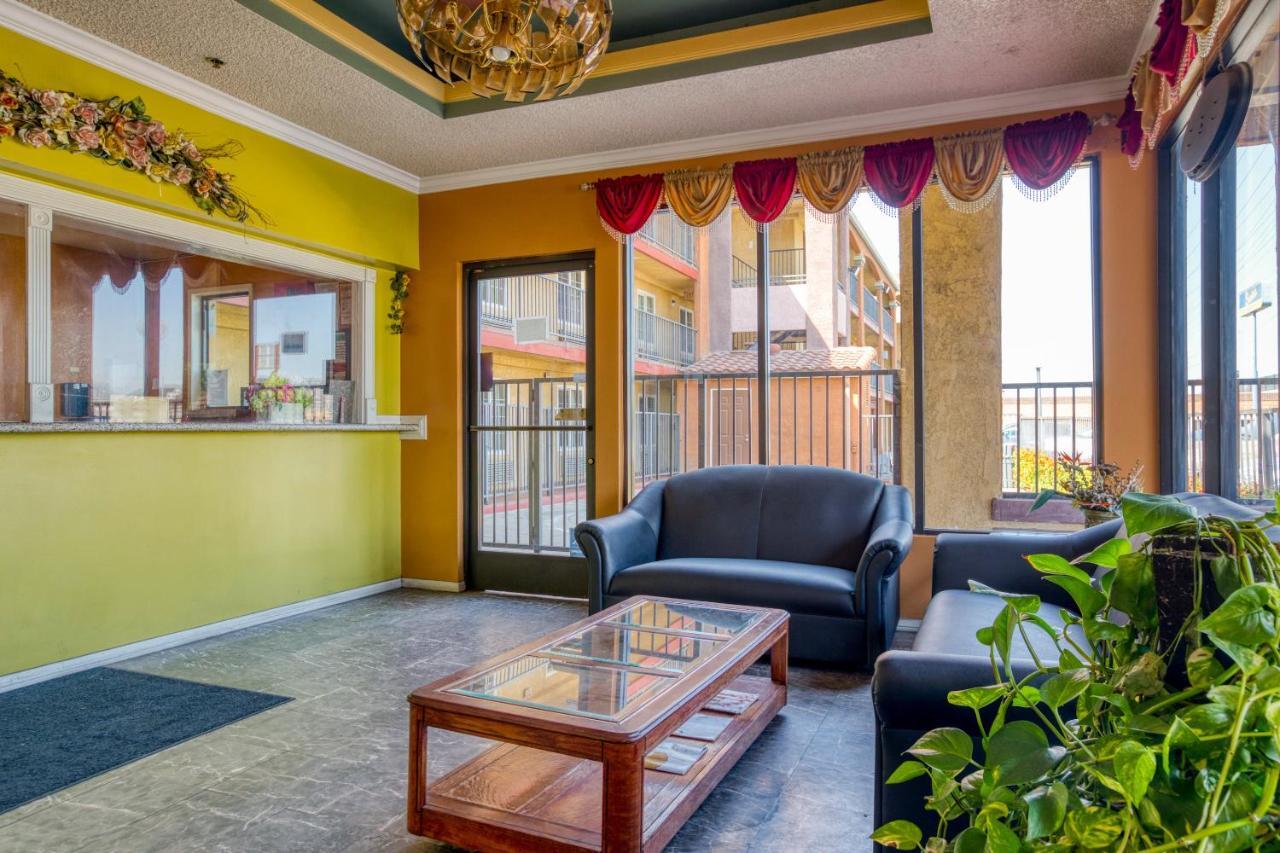 Hotel Corona Ca - Hwy 91 外观 照片